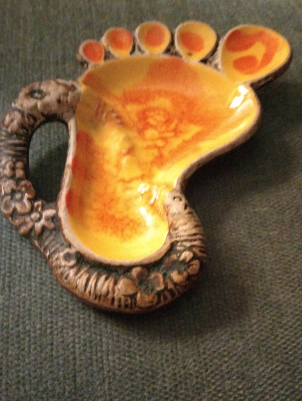 VTG 1960'S TREASURE CRAFT TRINKET/ASHTRAY DISH LAVA GLAZE MCM EXCELLENT COND